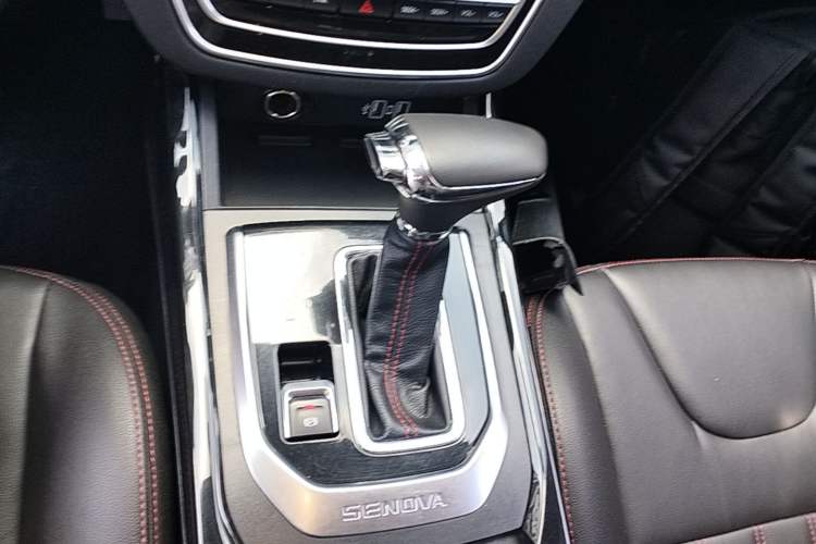 Used BAIC Beijing X5 2019 1.5T CVT New Smart Version China VI Emission Standard Gear Lever
