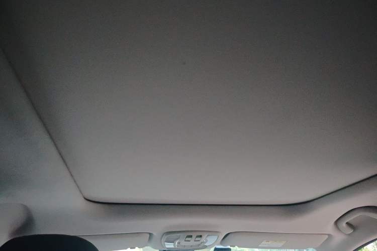 Used BAIC Beijing X5 2019 1.5T CVT New Smart Version China VI Emission Standard Headliner