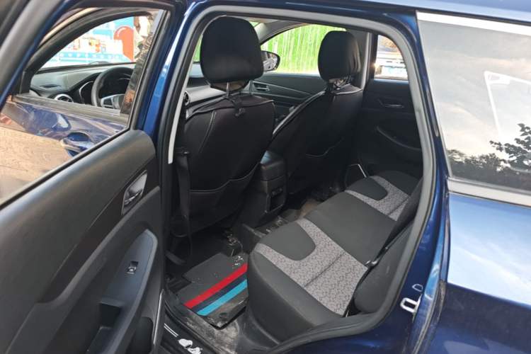 Used BAIC Beijing X5 2019 1.5T Manual Advance Edition China VI Left Rear Seat