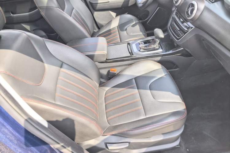 Used BAIC Beijing X5 2019 1.5T CVT Elite Version China VI Right Front Seat