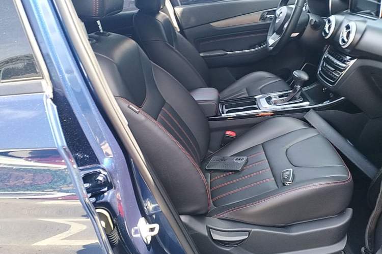 Used BAIC Beijing X5 2019 1.5T CVT New Smart Version China VI Emission Standard Right Front Seat