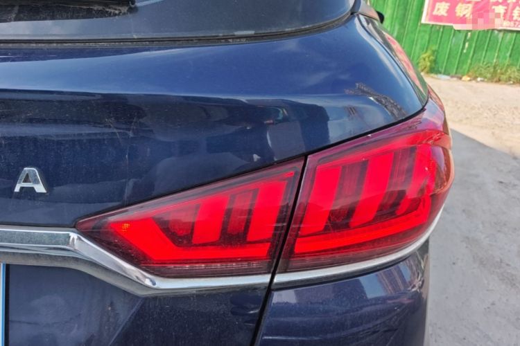 Used BAIC Beijing X5 2019 1.5T Manual Advance Edition China VI Right Rear Taillight