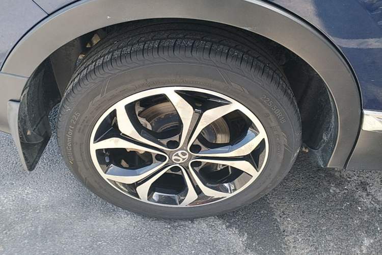 Used BAIC Beijing X5 2019 1.5T CVT New Smart Version China VI Emission Standard Right Rear Wheel Hub