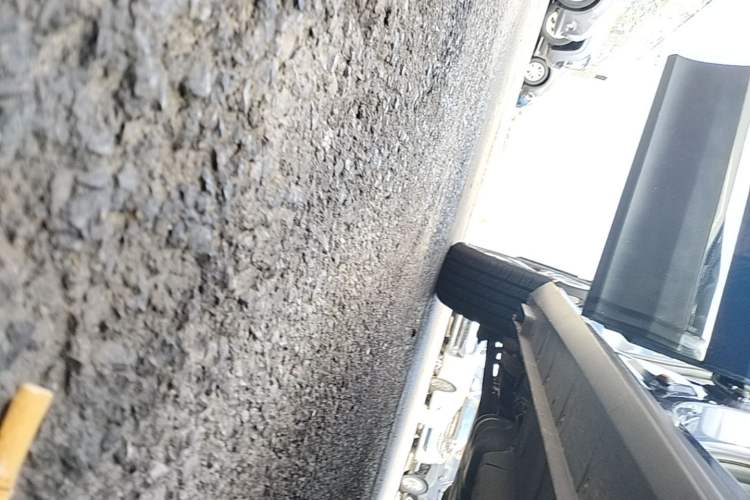 Used BAIC Beijing X5 2019 1.5T CVT New Smart Version China VI Emission Standard Right Side Sill