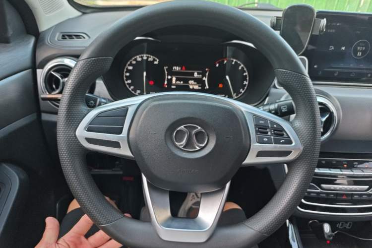 Used BAIC Beijing X5 2019 1.5T Manual Advance Edition China VI Steering Wheel