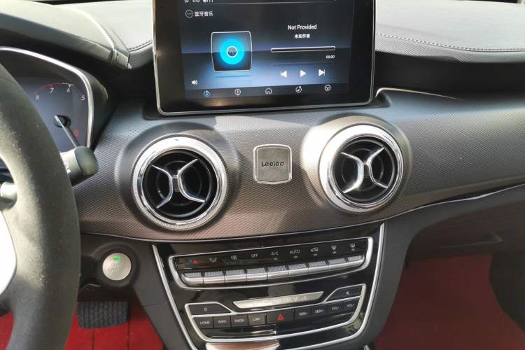 Used BAIC Beijing X5 2019 1.5T CVT Elite Version China VI Audio And AC Panel