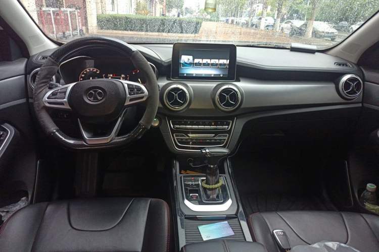 Used BAIC Beijing X5 2019 1.5T CVT Elite Version China VI Center Console