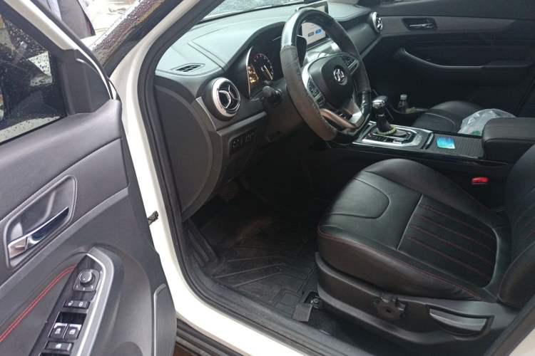 Used BAIC Beijing X5 2019 1.5T CVT Elite Version China VI Driver Seat