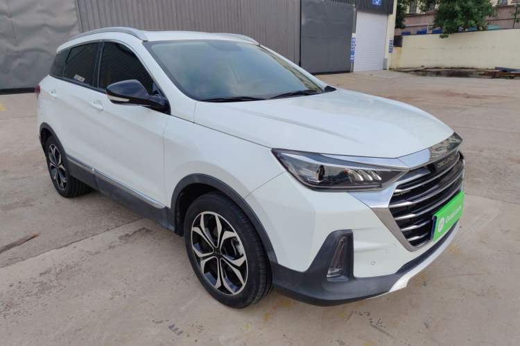 Used BAIC Beijing X5 2019 1.5T Manual Elite Edition China VI Exterior 2