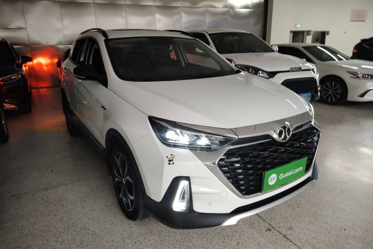 Used BAIC Beijing X5 2019 1.5T CVT New Smart Version China VI Emission Standard Exterior 2