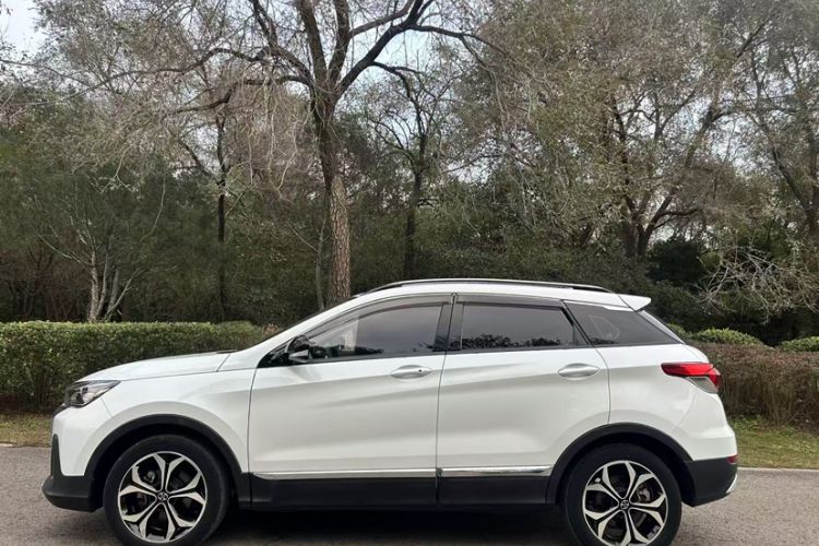 Used BAIC Beijing X5 2019 1.5T CVT Elite Version China VI Exterior 3