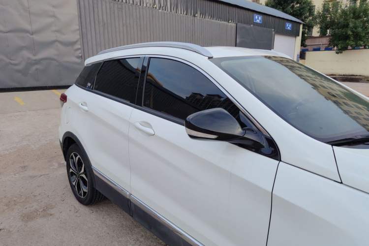 Used BAIC Beijing X5 2019 1.5T Manual Elite Edition China VI Exterior 9