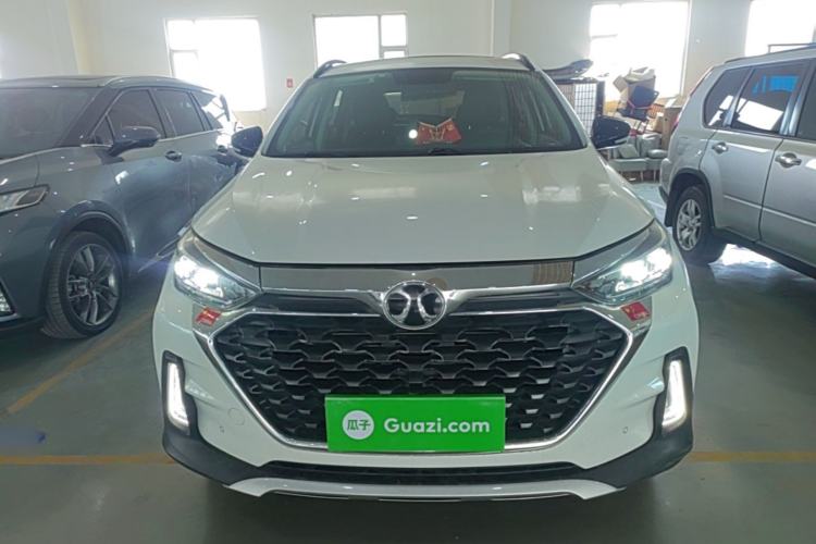 Used BAIC Beijing X5 2019 1.5T CVT New Smart Version China VI Emission Standard Front