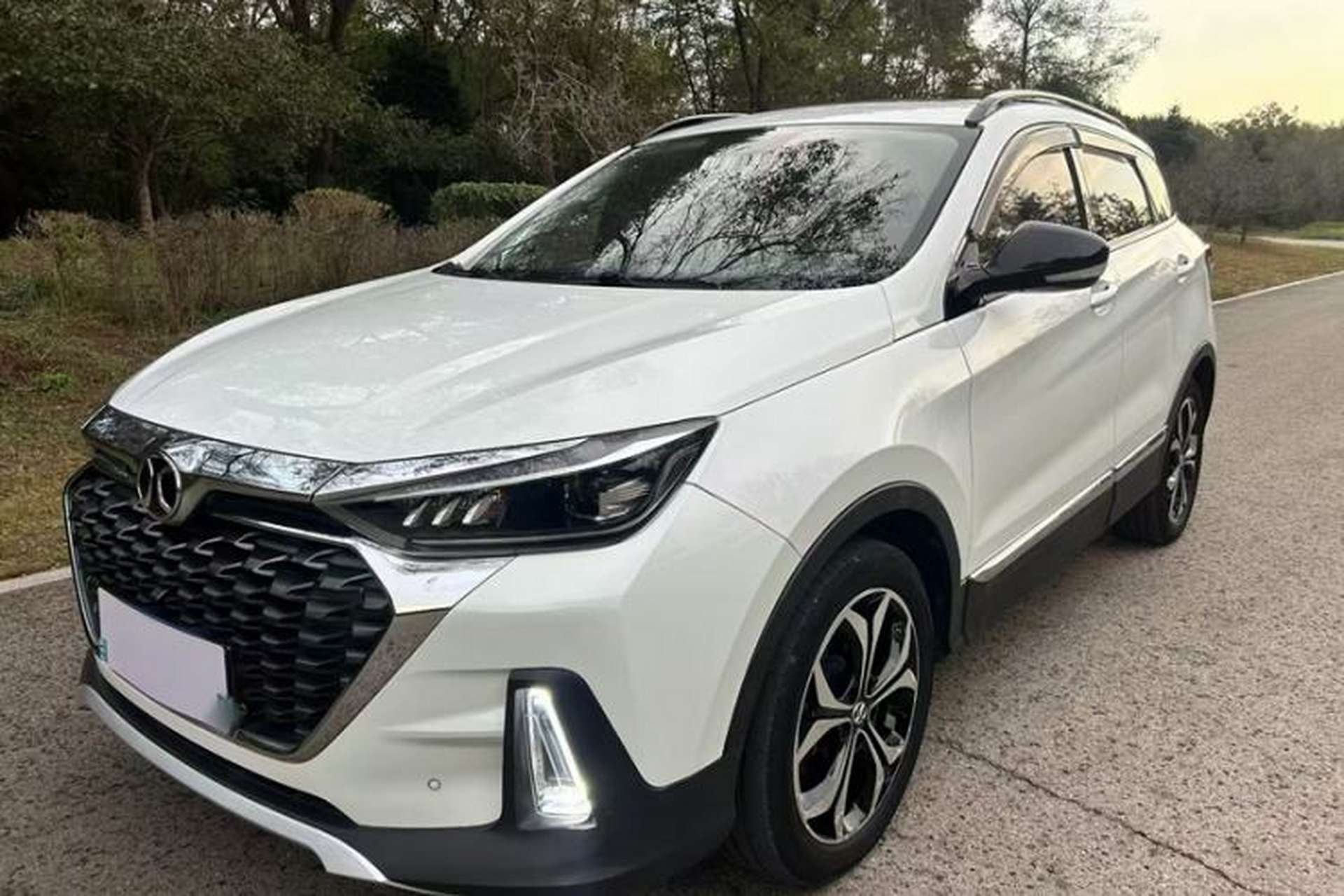 Used BAIC Beijing X5 2019 1.5T CVT Elite Version China VI Front Left 45 Deg