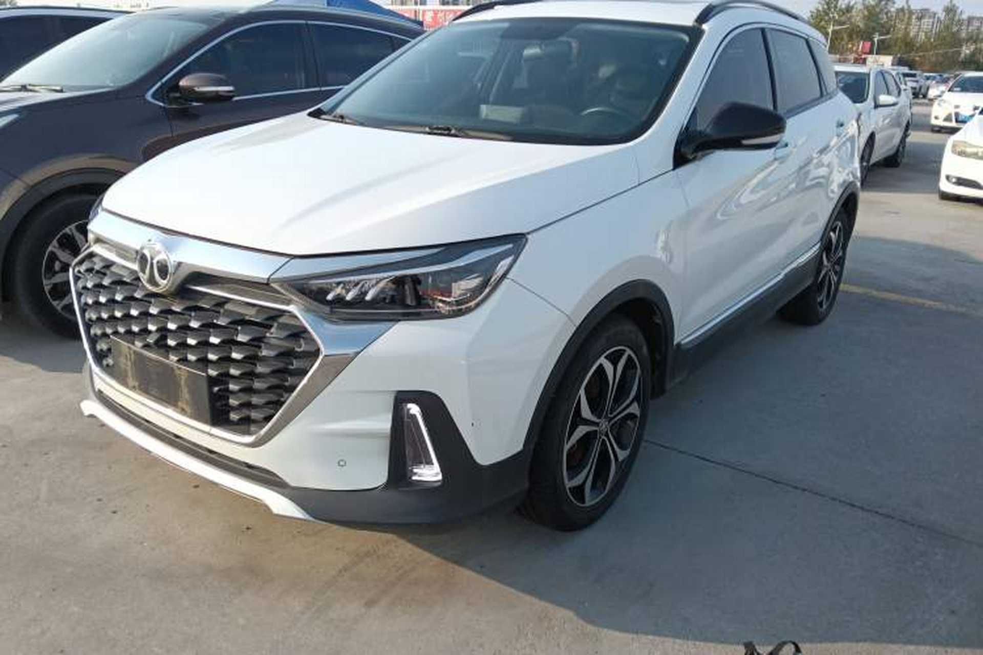 Used BAIC Beijing X5 2019 1.5T CVT Elite Version China VI Front Left 45 Deg