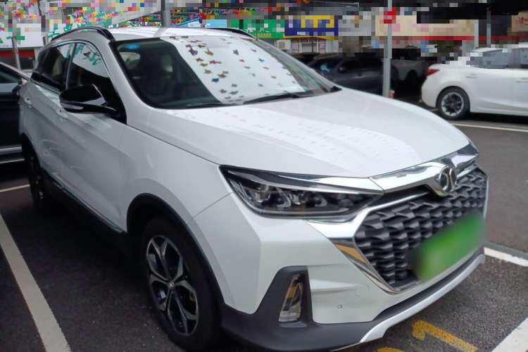 Used BAIC Beijing X5 2019 1.5T CVT New Smart Version China VI Emission Standard Front Right 45 Deg
