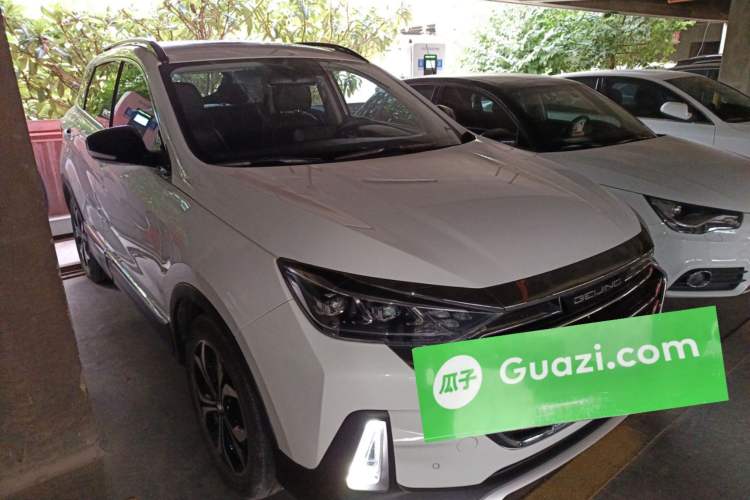 Used BAIC Beijing X5 2019 1.5T CVT New Smart Version China VI Emission Standard Front Right 45 Deg