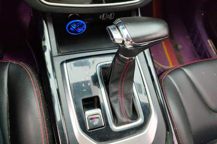Used BAIC Beijing X5 2019 1.5T CVT New Smart Version China VI Emission Standard Gear Lever