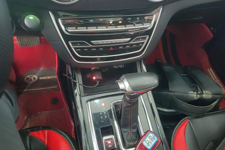 Used BAIC Beijing X5 2019 1.5T CVT New Smart Version China VI Emission Standard Gear Lever