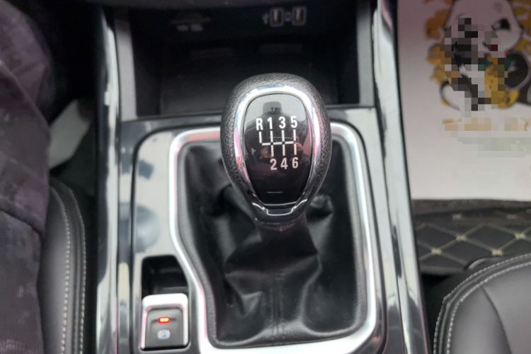Used BAIC Beijing X5 2019 1.5T Manual Advance Edition China VI Gear Lever