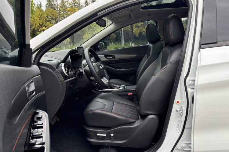 Used BAIC Beijing X5 2019 1.5T CVT New Smart Version China VI Emission Standard Interior 5