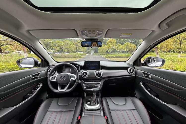 Used BAIC Beijing X5 2019 1.5T CVT New Smart Version China VI Emission Standard Interior 6