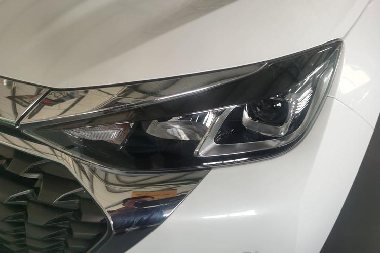 Used BAIC Beijing X5 2019 1.5T Manual Advance Edition China VI Left Front Headlight