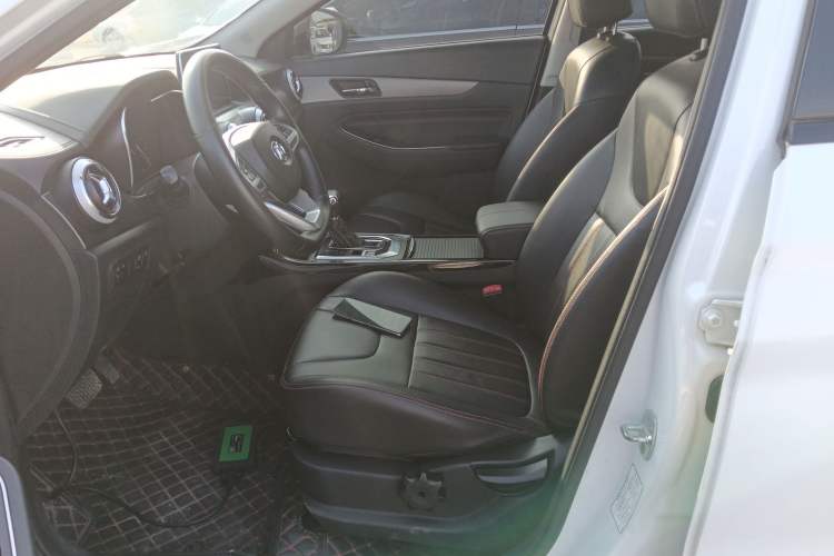 Used BAIC Beijing X5 2019 1.5T CVT Elite Version China VI Left Front Seat