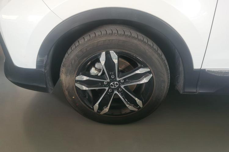 Used BAIC Beijing X5 2019 1.5T Manual Advance Edition China VI Left Front Wheel Hub