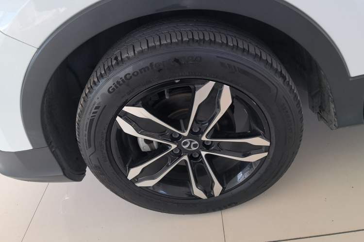 Used BAIC Beijing X5 2019 1.5T Manual Advance Edition China VI Left Front Wheel Hub