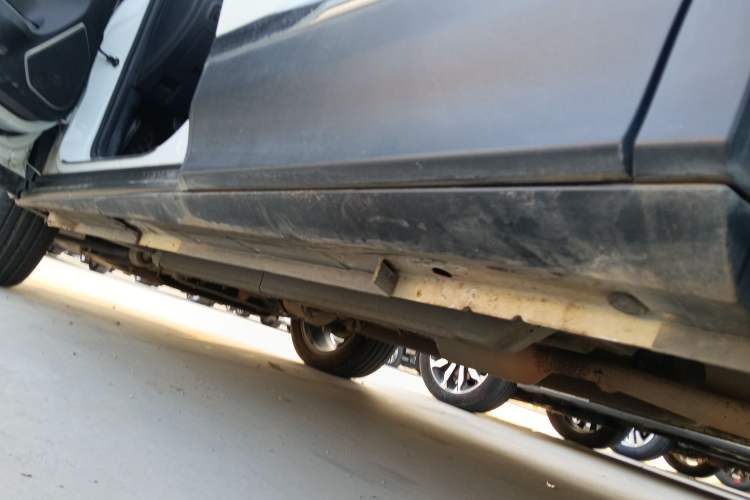 Used BAIC Beijing X5 2019 1.5T CVT Elite Version China VI Left Side Sill