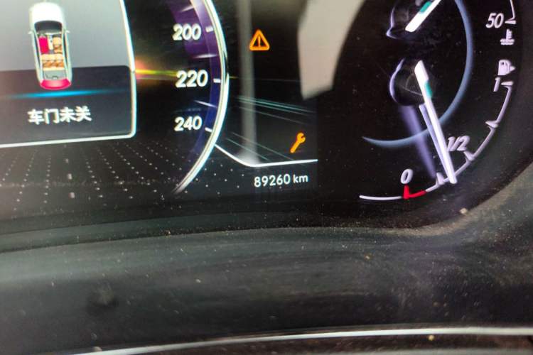 Used BAIC Beijing X5 2019 1.5T CVT New Smart Version China VI Emission Standard Odometer Close Up