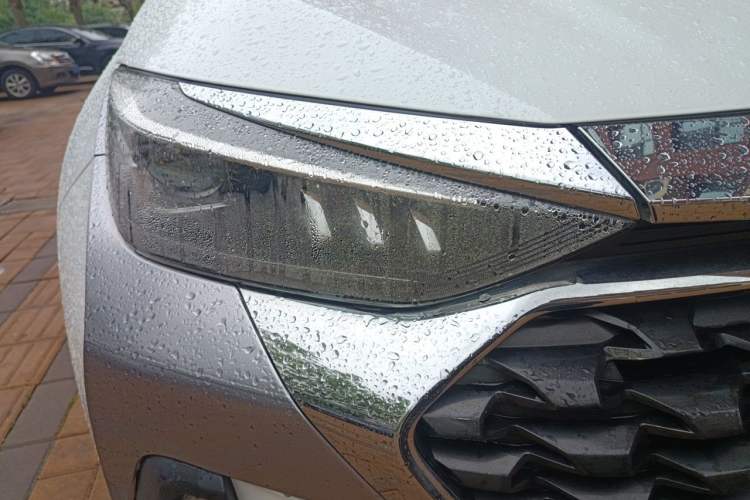 Used BAIC Beijing X5 2019 1.5T CVT Elite Version China VI Right Front Headlight