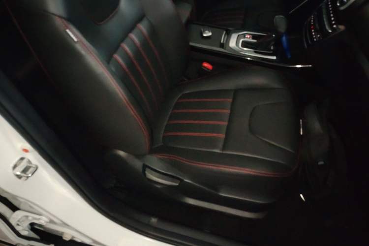 Used BAIC Beijing X5 2019 1.5T CVT New Smart Version China VI Emission Standard Right Front Seat