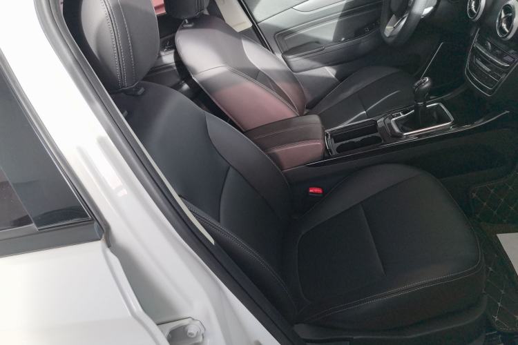 Used BAIC Beijing X5 2019 1.5T Manual Advance Edition China VI Right Front Seat