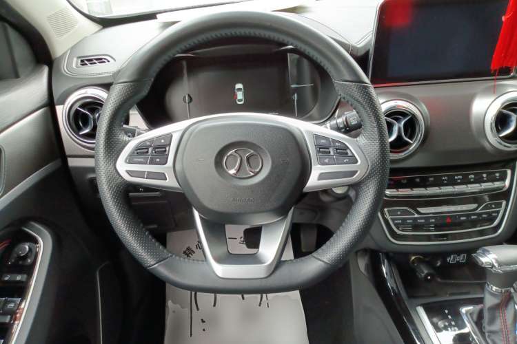Used BAIC Beijing X5 2019 1.5T CVT New Smart Version China VI Emission Standard Steering Wheel