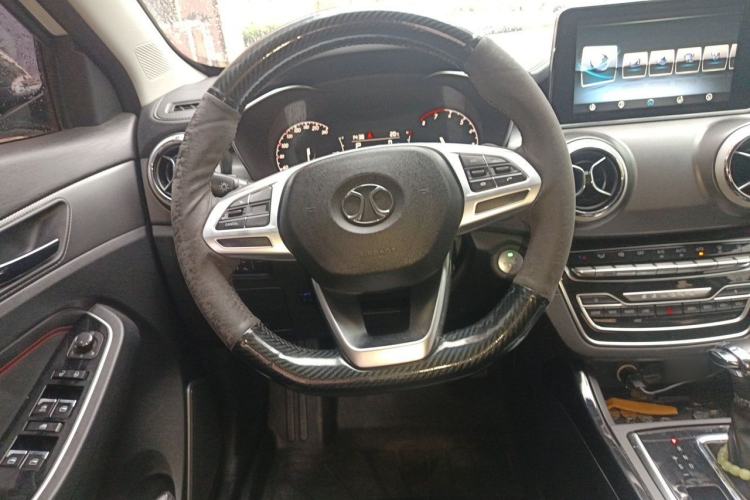 Used BAIC Beijing X5 2019 1.5T CVT Elite Version China VI Steering Wheel