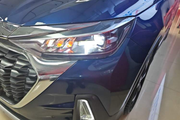 Used BAIC Beijing X5 2020 1.5T CVT Elite Version China VI Emission Standard Left Front Headlight