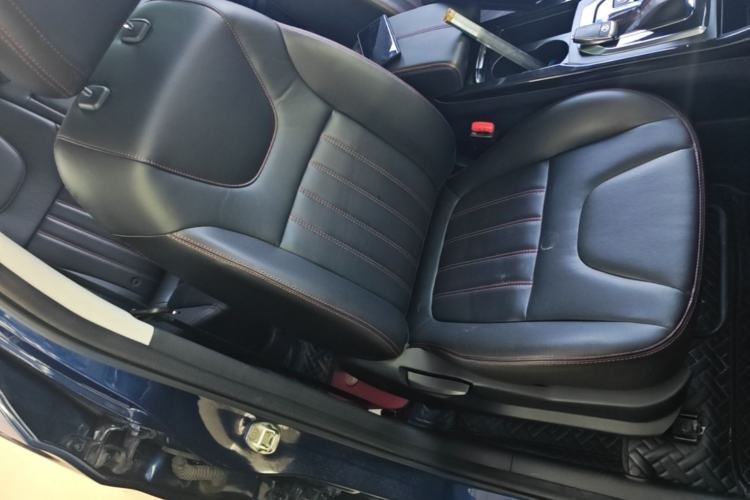 Used BAIC Beijing X5 2020 1.5T CVT Elite Version China VI Emission Standard Right Front Seat