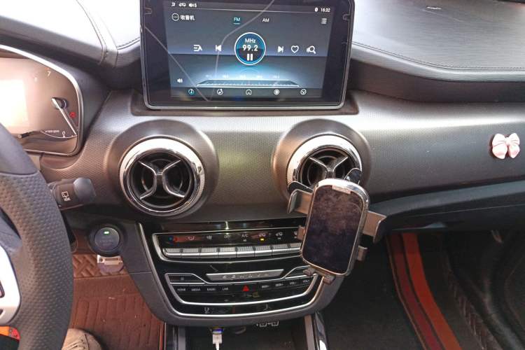 Used BAIC Beijing X5 2020 1.5T Manual Advance Edition China VI Audio And AC Panel