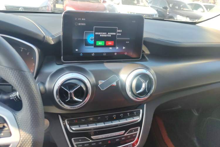 Used BAIC Beijing X5 2020 1.5T Manual Advance Edition China VI Audio And AC Panel