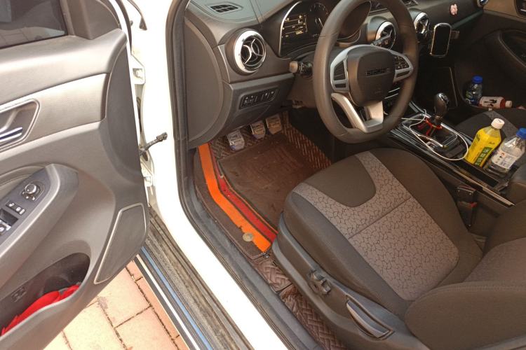 Used BAIC Beijing X5 2020 1.5T Manual Advance Edition China VI Driver Seat