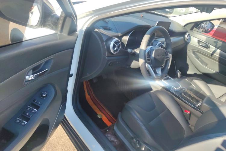 Used BAIC Beijing X5 2020 1.5T Manual Advance Edition China VI Driver Seat