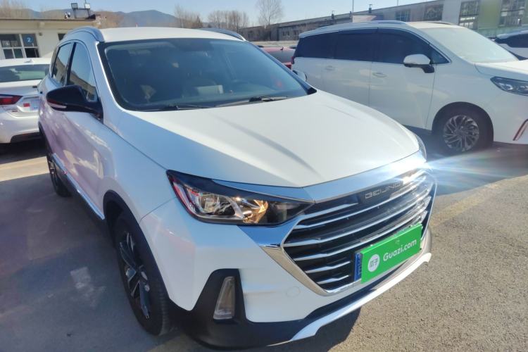 Used BAIC Beijing X5 2020 1.5T Manual Advance Edition China VI Front Right 45 Deg