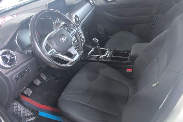 Used BAIC Beijing X5 2020 1.5T Manual Advance Edition China VI Interior 2