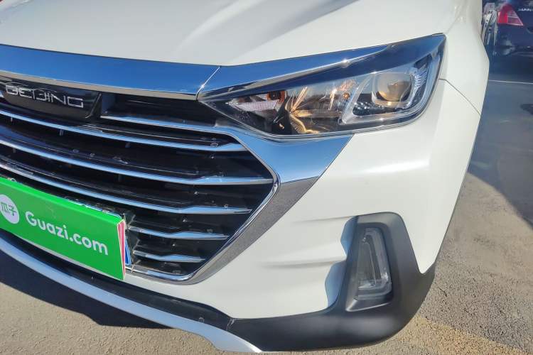 Used BAIC Beijing X5 2020 1.5T Manual Advance Edition China VI Left Front Headlight