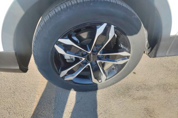 Used BAIC Beijing X5 2020 1.5T Manual Advance Edition China VI Left Front Wheel Hub