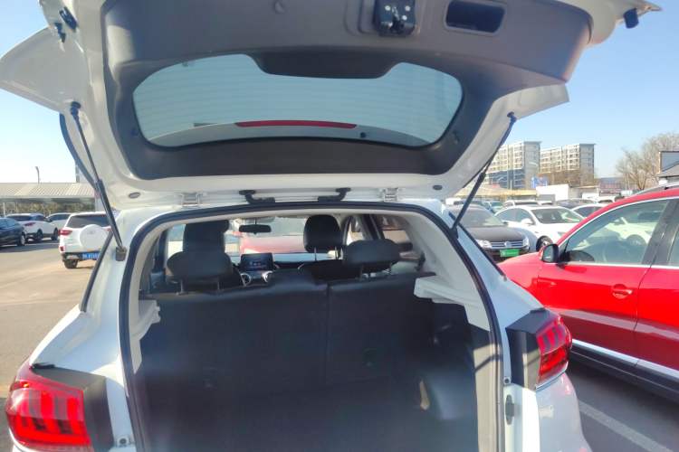 Used BAIC Beijing X5 2020 1.5T Manual Advance Edition China VI Trunk