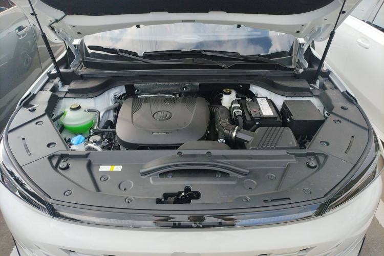 Used BAIC Beijing X7 2023 1.5TD DCT Premium+ Edition Engine Bay