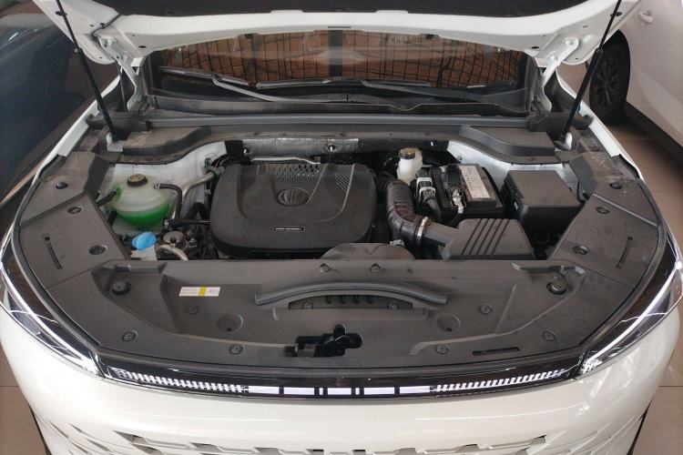 Used BAIC Beijing X7 2023 1.5TD DCT Premium+ Edition Engine Bay